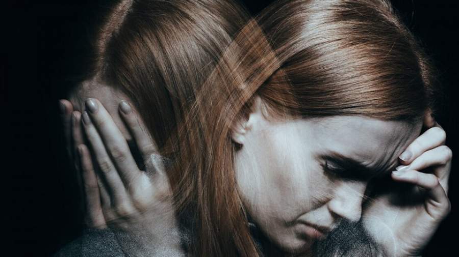 ارتباط بین روان پریشی و میزان آرایش زنان