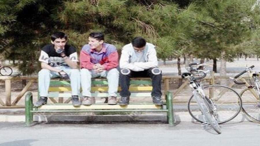 چرا برخی نوجوانان فحاشی می‌کنند؟
