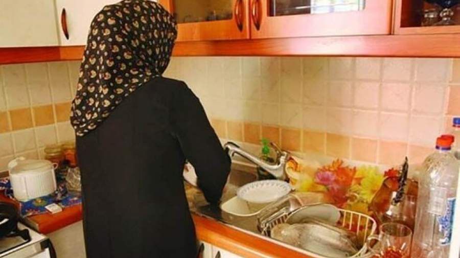 تفاوت­‌های روانشناختی زنان خانه‌دار با زنان شاغل