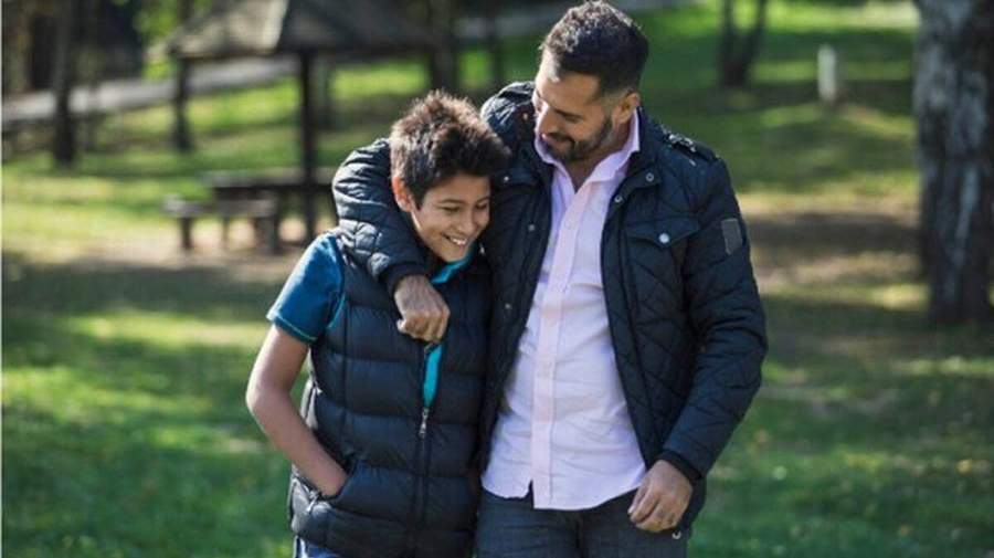 والدین ایمن برای نوجوانان باشیم