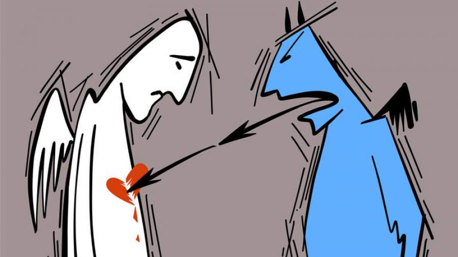 ۵ رفتار روانشناختی و بسیار مخرب که مردم علیه یکدیگر انجام می‌دهند
