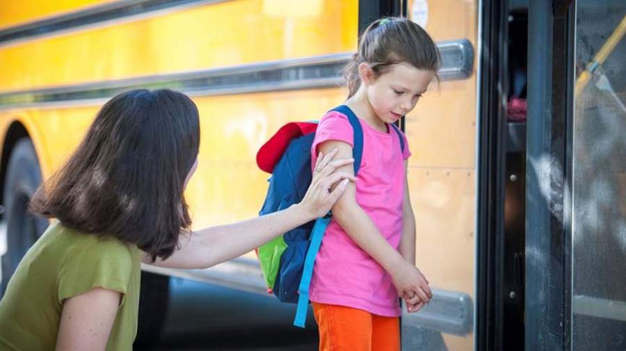 چگونگی درمان کودکی که از رفتن به مدرسه می‌ترسد؟!