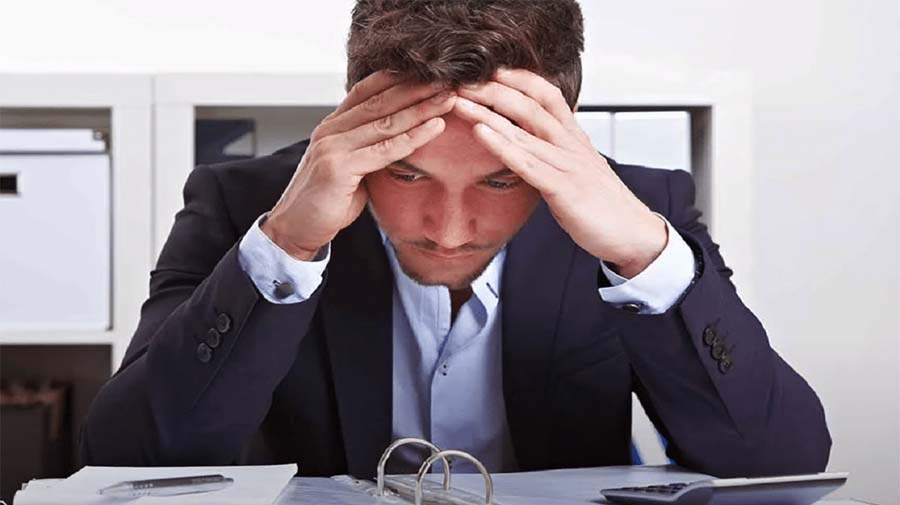 تغییر شغل می‌تواند باعث سردرد و بی‌خوابی شود