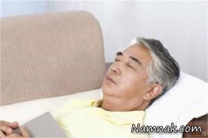 خواب افراد مسن در شبانه روز چقدر باید باشد؟