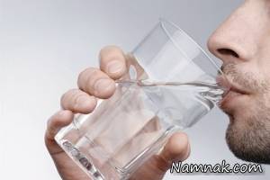 خطر جدی در کمین افرادی که به نوشیدن آب در نیمه شب عادت دارند