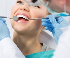 دندانپزشکی زیبایی چه کاری برای ما انجام میدهد؟
