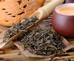 گیاه چای اولانگ با سرطان سینه مبارزه می کند