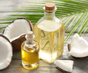 با روغن نارگیل کرم ضد آفتاب طبیعی و خانگی درست کنید