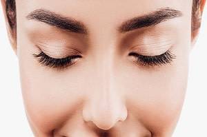 ریزیش موهای ابرو چه دلایلی دارد ؟
