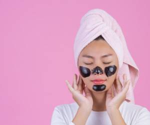 ماسک سیاه صورت چیست و چطور استفاده می شود؟&nbsp;