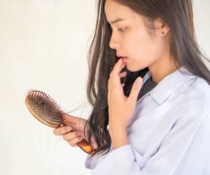 علت ریزش مو در تابستان چیست؟