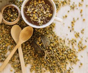ماسک های خانگی و گیاهی بابونه هم برای پوست صورت و هم برای مو