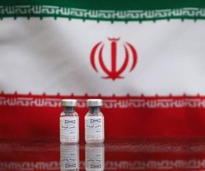تزریق بدون عارضه واکسن ایرانی کرونا به 21 تن تا کنون