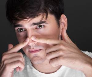 از علل تا راه حل خشکی پوست بینی و پوسته پوسته شدن دور آن
