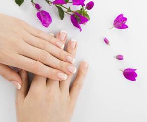 بهترین ماسک دست و نکاتی ساده برای زیبایی دست ها
