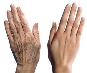 نکاتی هرچند ساده ولی موثر برای جوانی پوست دست