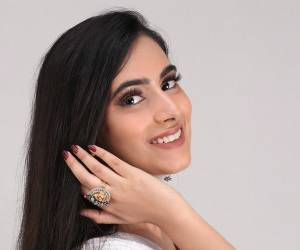 توصیه های مفید و مهم برای مراقبت از موهای مشکی