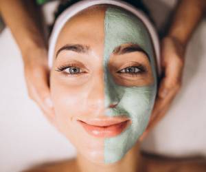 چگونه سلول های مرده پوست را به طور طبیعی از بین ببریم ؟