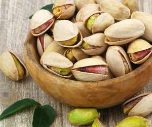 فواید و خواص پسته برای پوست مو و سلامتی و عوارض مصرف پسته
