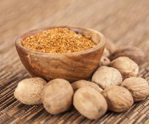 جوز هندی ادویه ای سرشار از خواص و فایده