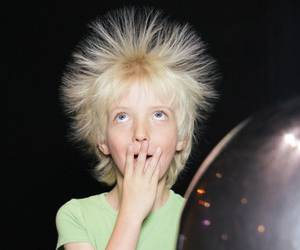 علت جرقه زدن بدن چیست ؟ بهترین راه حل کدام است ؟