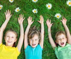 بدون نگرانی، از شربت مولتی ویتامین ویواکیدز استفاده کنید