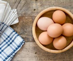 عوارض خوردن روزانه بیش از یک تخم مرغ