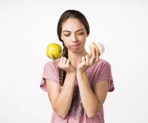 &nbsp;برای بهبود شرایط تیروئید خود از چه غذاهایی باید بپرهیزید