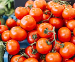 بررسی خواص ، فواید و ارزش غذایی گوجه فرنگی