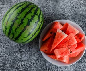 آیا تا به حال شده که در شب هندوانه بخورید؟