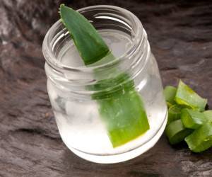 آب آلوئه ورا چیست و چه خواصی دارد ؟
