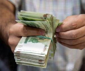 رابطه انتقال کرونا با تبادل وجه نقد