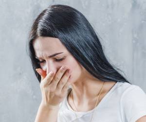 سندرم خشکی دهان چیست و چه علل و علائمی دارد ؟