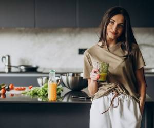 بهترین خوردنی ها و غذای زنان سالم و زیبا