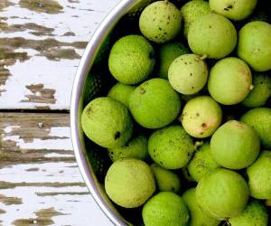 درمان تیروئید پرکار با داروی خانگی و طب سنتی