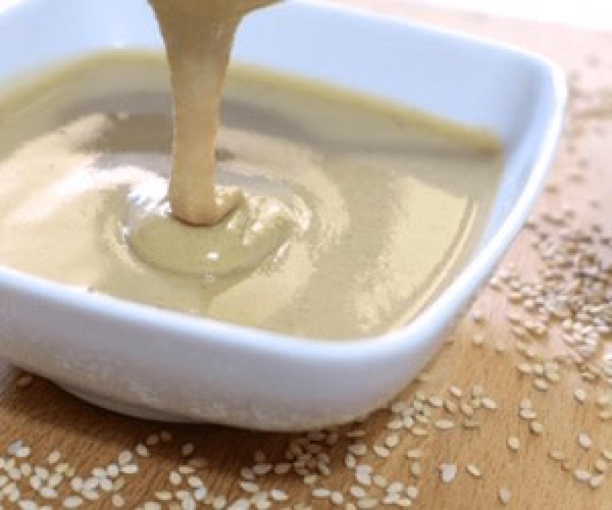 لیست مواد غذایی دارای طبع گرم و مصلح آنها