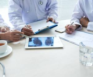 علائم تاثیر گذاری یا بی اثر بودن شیمی درمانی