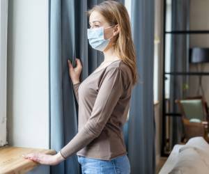 انتقال کرونا توسط برخی از رده های سنی بیشتر است
