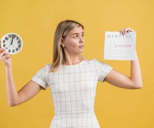 عقب انداختن پریود با 20 روش طبیعی موثر