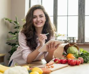 برای تقویت دستگاه گوارش این ویتامین ها را مصرف کنید