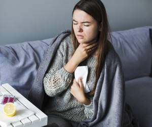 آنچه باید در مورد گلو درد چرکی و گلو درد چرکی بدانید
