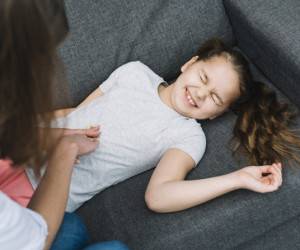 همه چیز درباره آندوسکوپی ، از روش انجام تا عوارض احتمالی آن