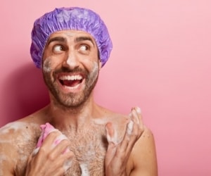 بهترین روش و نکات برای حمام کردن صحیح و سالم