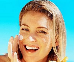 معرفی فاکتورهای مهم در انتخاب ضد آفتاب و ضد جوش