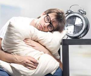 چگونه با افسردگی در شب مقابله کنیم؟
