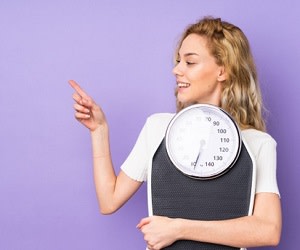 بهترین شیرینی های طبیعی و سالم برای افرادی که رژیم دارند