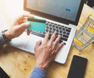 خرید اینترنتی دارو از داروخانه آنلاین