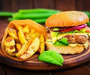 تهدید سلامت جنسی و جسمی با خوردن فست فود