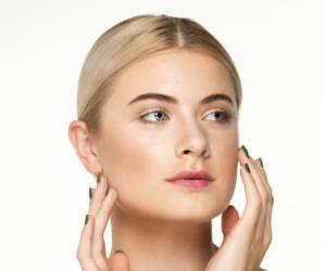 &nbsp;ماسک صورت خانگی با قابلیت جوان کنندگی و زیبایی عالی