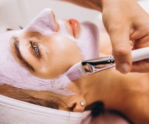 ماسک خانگی گلیسیرین برای زیبایی و درمان مشکلات پوستی
